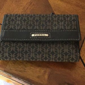 Awesome Fossil cotton canvas and leather wallet